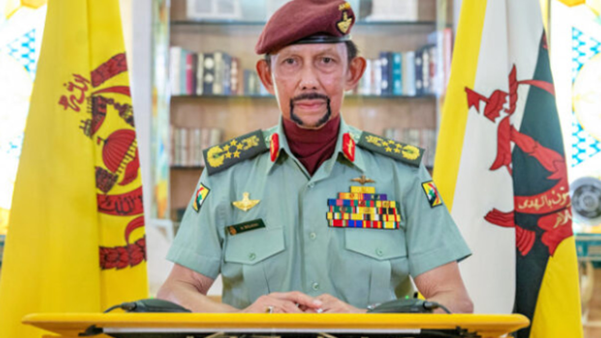 Brunei Sultan urges nation to pursue spiritual and material progress as Islamic calendar marks new year