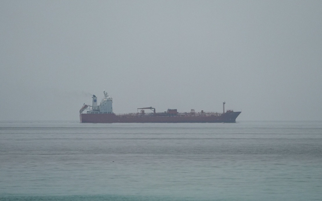 Oman Pledges Free Transit Through Strait of Hormuz Under New Iran-US Accord