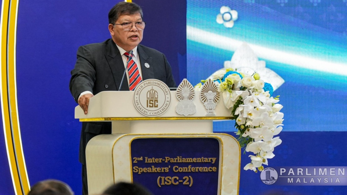 Malaysia's Parliament Speaker Calls for Global Climate Action and Green Technology Investment