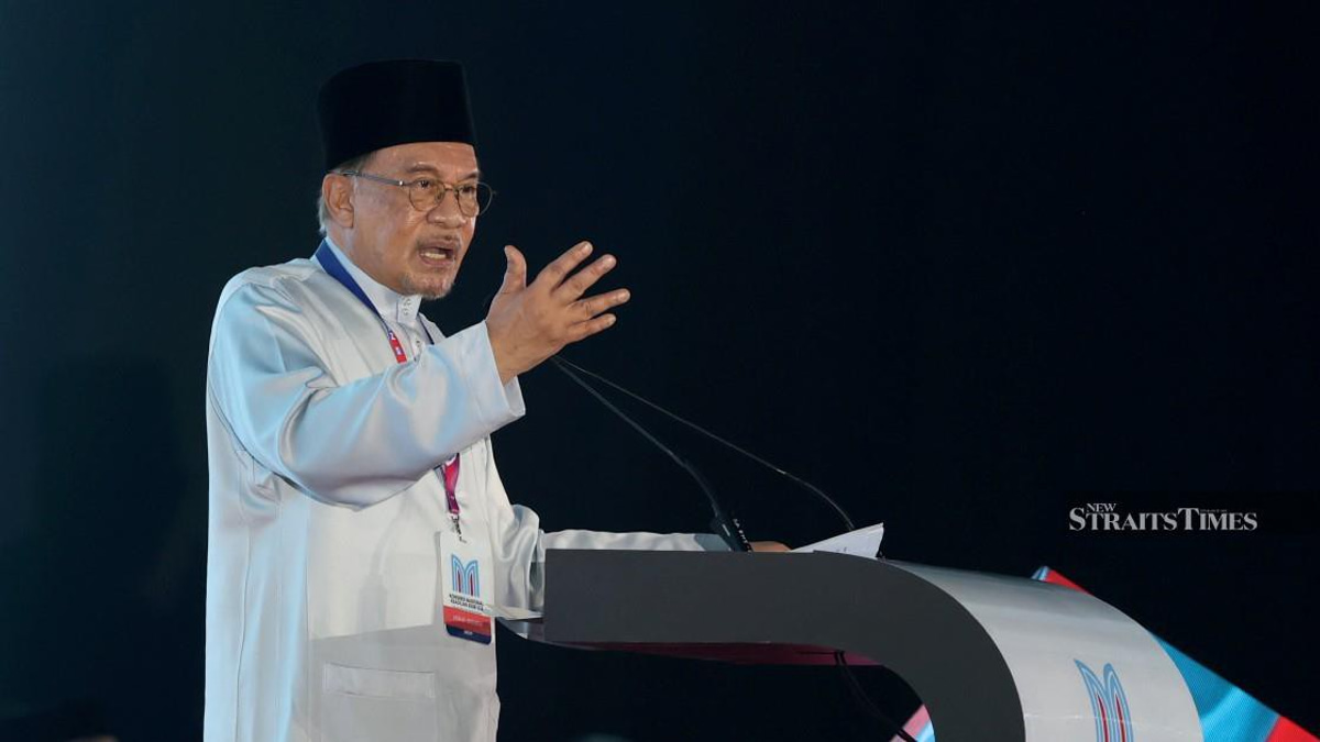 AUKU Abolition Heads to Cabinet as Anwar Signals Imminent Regulatory Change