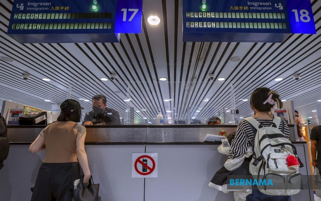 Cabinet Backs 17-Point Security Overhaul for KLIA and Border Checkpoints