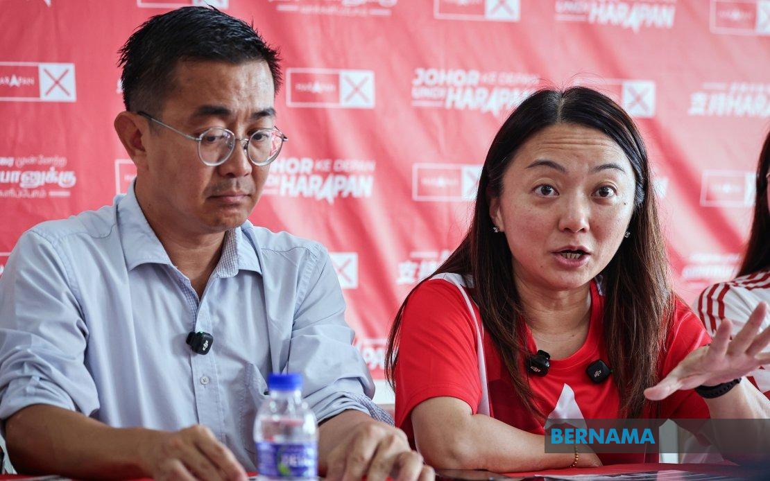Give Pakatan Harapan Another Term in Pekan Nanas, Hannah Yeoh Urges Voters