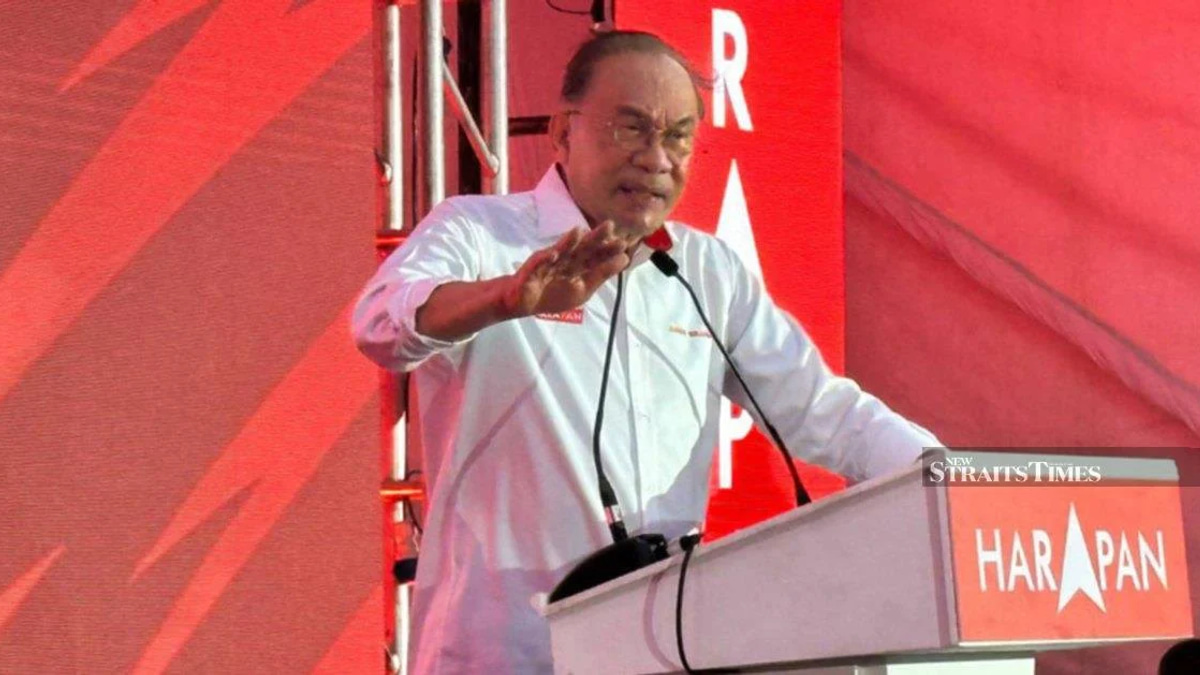 Anwar Urges Johor PH Machinery to Stay Unified, Avoid Internal Conflicts