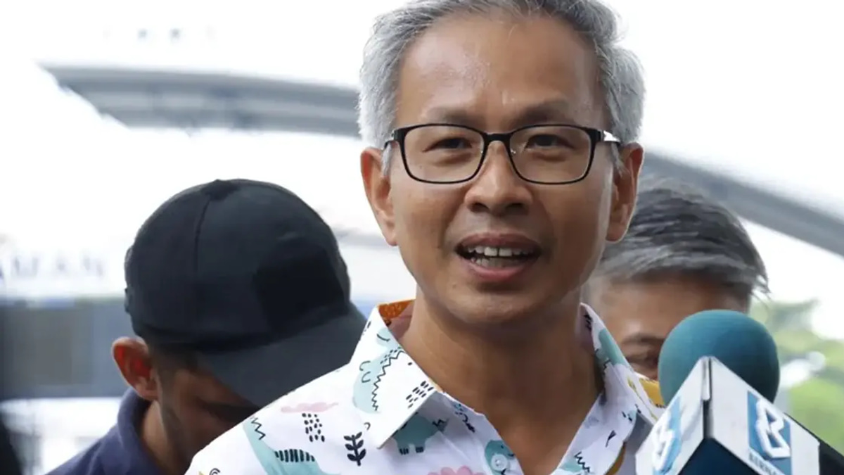 DAP's Tony Pua Remains Under Investigation Over Monarchy Comments, Home Minister Confirms