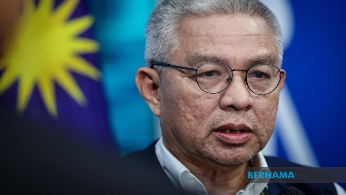 Dr Adham Baba Leverages Community Bonds and Development Record in Pasir Raja Campaign