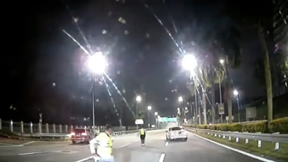 Driver Arrested After Forcing Through Police Roadblock