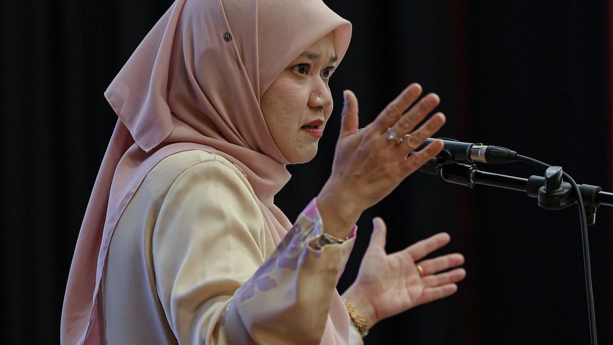 Malaysia's School Reform Demands Deep Cultural Shift, Not Surface Changes, Minister Warns
