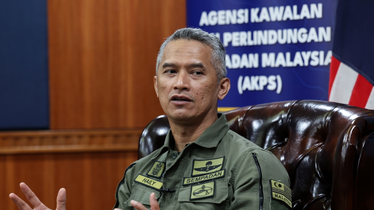 Malaysia Airlines Pilot's Luggage Cleared at KLIA Before Drug Arrest in Jakarta, Border Chief Reveals
