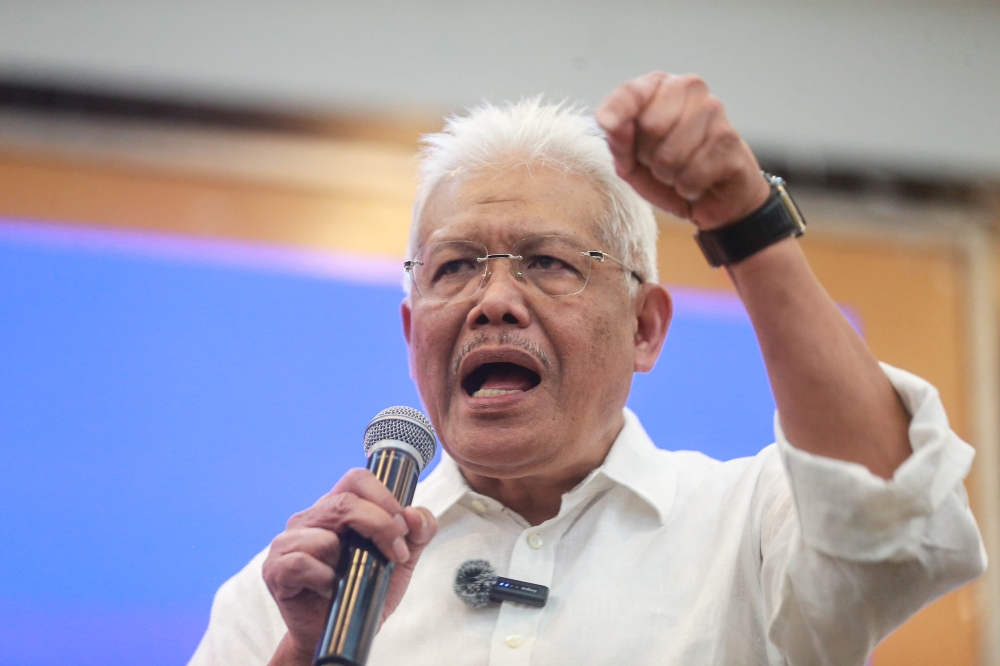 Jalaluddin Alias emerges as potential Negeri Sembilan Menteri Besar if BN-Perikatan coalition wins