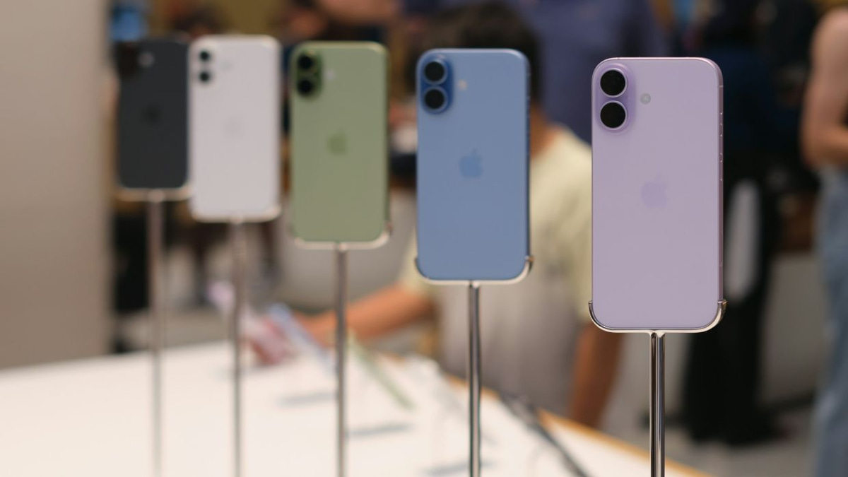 Apple's Legal Strike Threatens to Derail OpenAI's Hardware Ambitions
