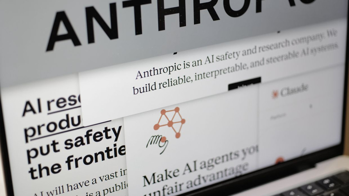 US AI Export Controls Spark Legal Challenge as Startup Loses Access to Anthropic's Advanced Models