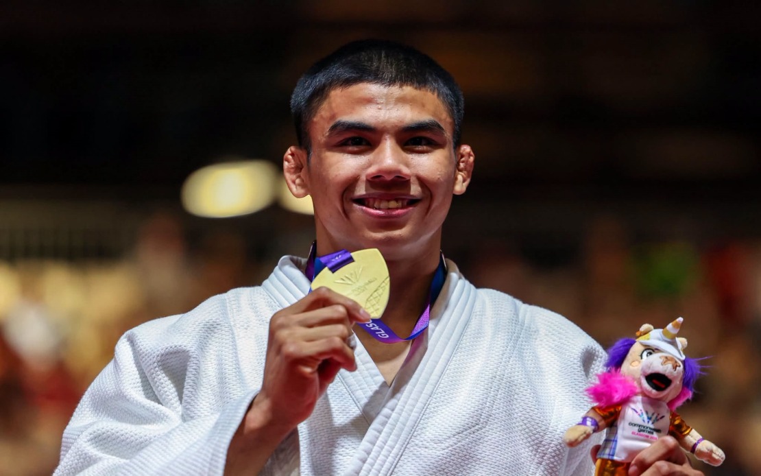 PM Anwar Hails Amir Daniel's Historic Judo Gold at Glasgow Commonwealth Games