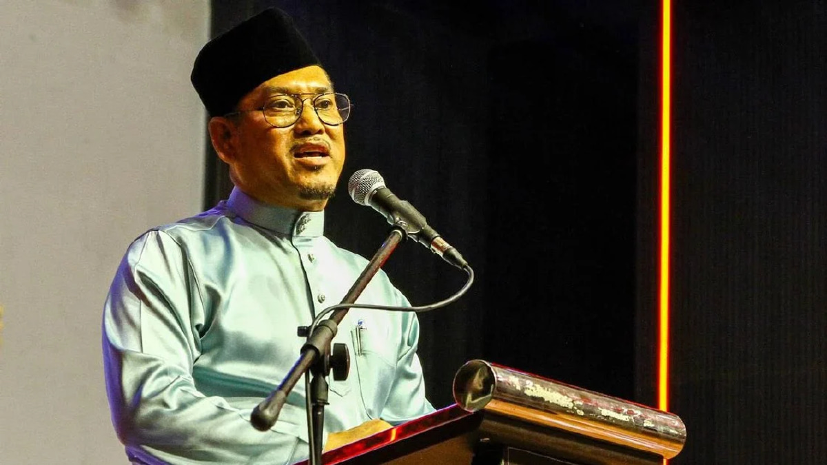 Bersatu Leader Criticises PN Ally Over Divided Loyalties and Branding Disputes
