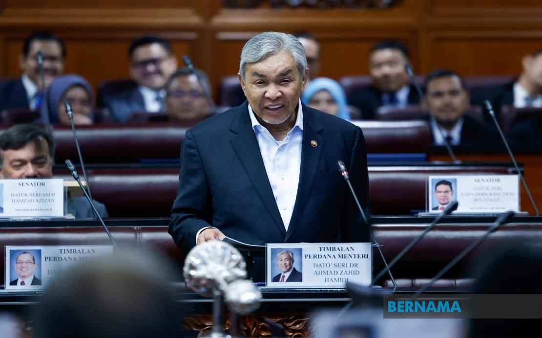 Government Reviewing Land Act Amendments to Ease Housing Pressures for FELDA Settlers