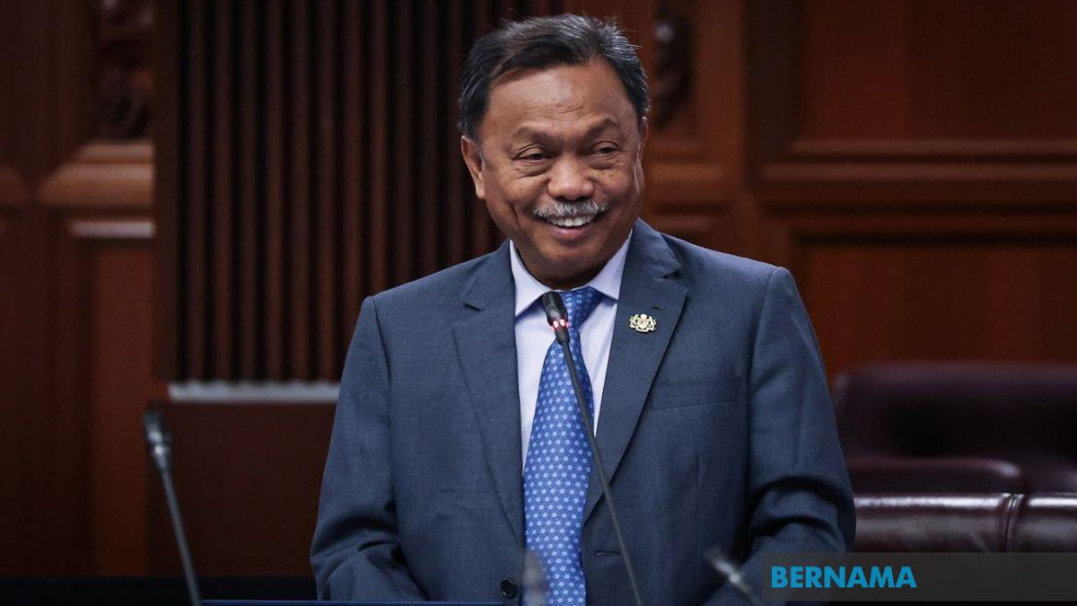 Yusof Apdal Dismisses Resignation Rumours as Malicious Social Media Claims