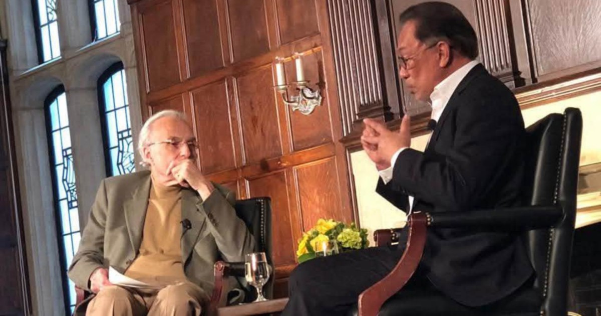 Anwar Pays Tribute to Influential Islamic Scholar John Esposito