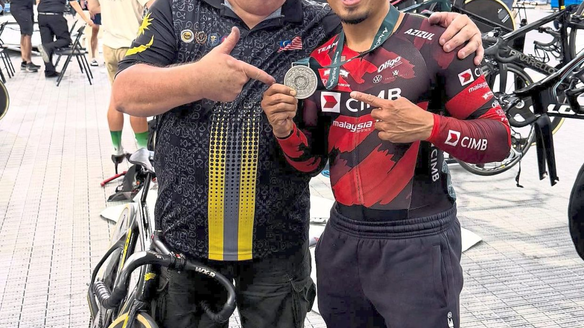 Azizul Ready for Backlash After Defending Beasley, Despite Risks