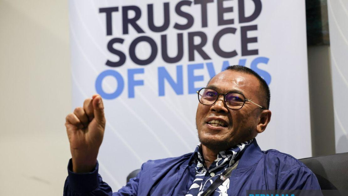 Kota Iskandar's Incumbent Assemblyman Positions Himself as People's Representative in Johor Polls