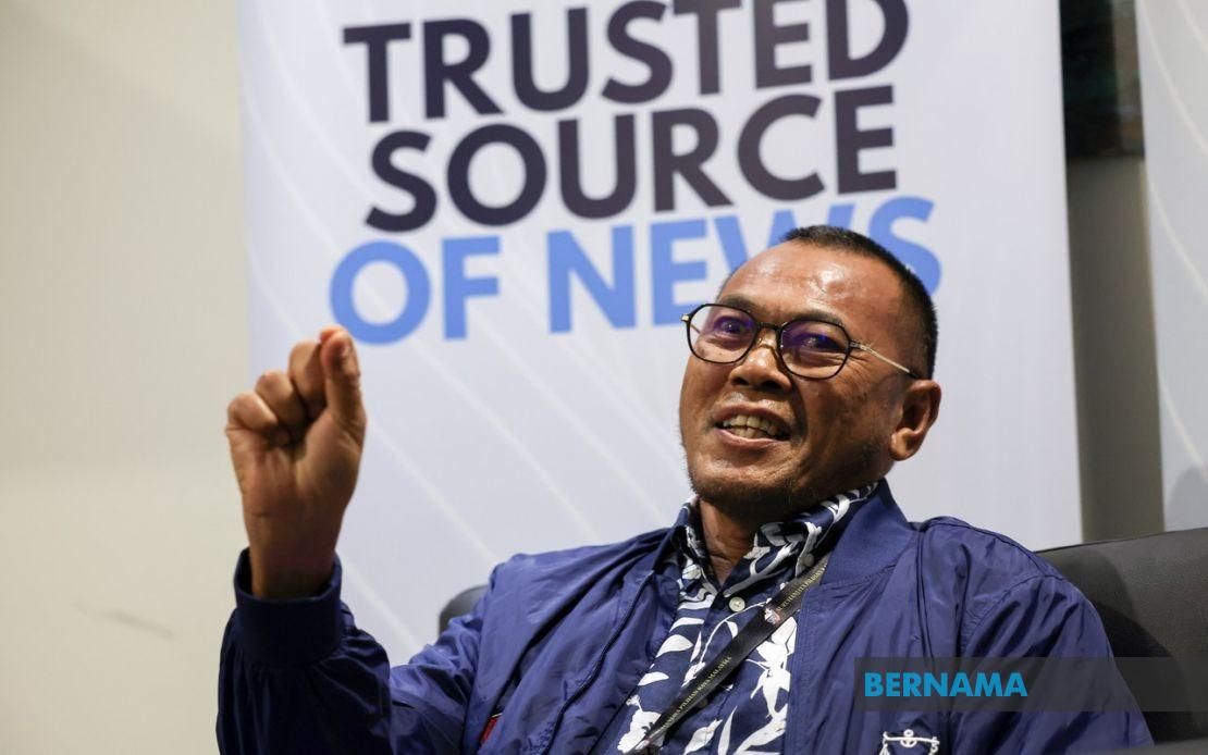 Kota Iskandar's Incumbent Assemblyman Positions Himself as People's Representative in Johor Polls