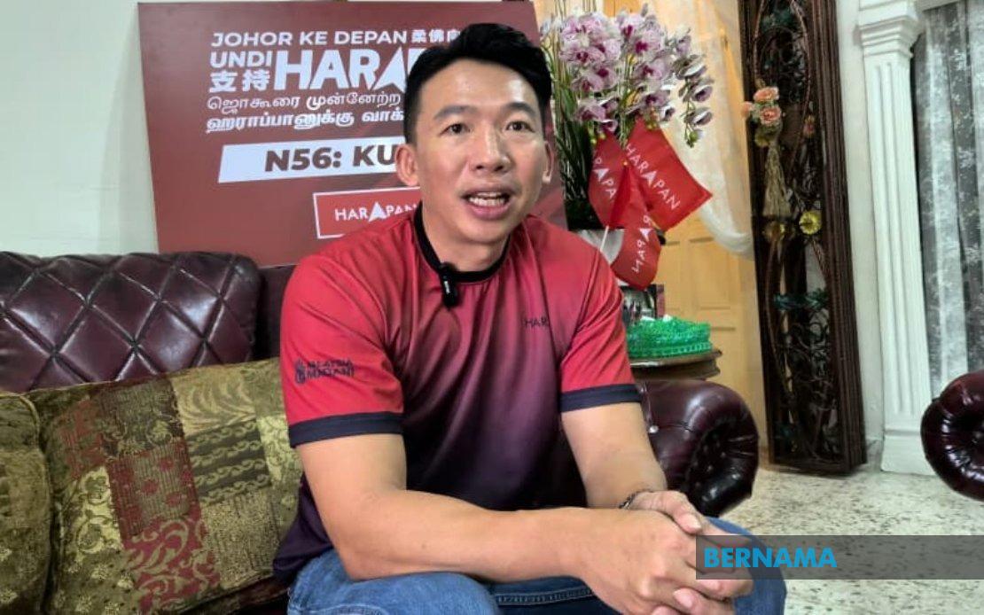 Kukup Campaigner Ditches National Politics, Zeroes In On Potholes And Broadband