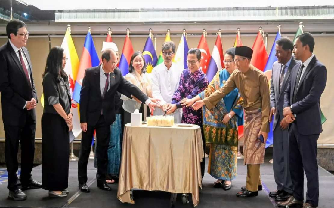 Bangladesh Pursues Deeper ASEAN Integration as PM Prioritises Regional Engagement