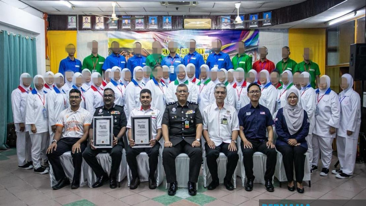 Saifuddin Lauds Prison Department's Record-Breaking Life-Saving Training Initiative