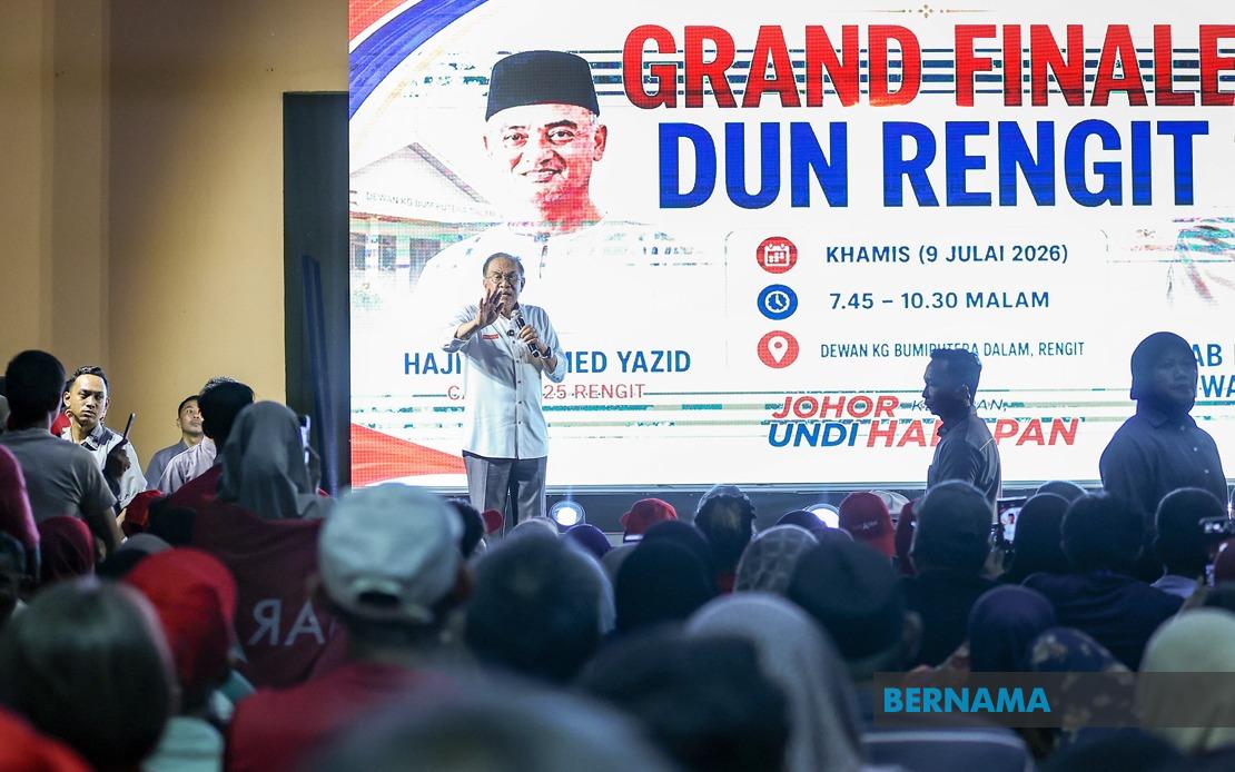 Anwar Pledges Healthcare and Water Infrastructure Improvements for Rengit in Johor Campaign Push