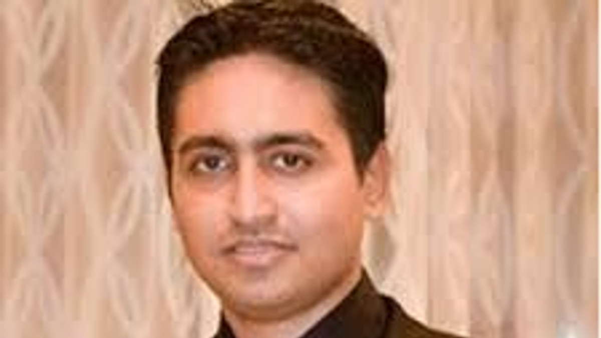 Sri Lanka arrests ex-justice minister's son over alleged drug kingpin bribe scheme