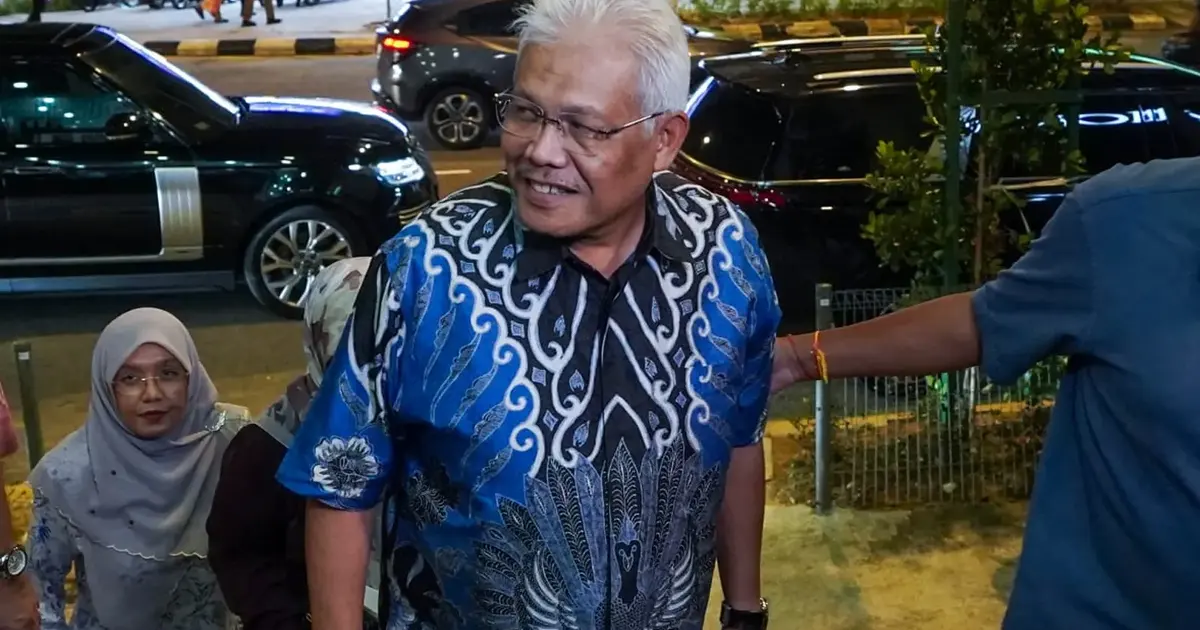 Opposition MPs Converge at PAS Headquarters Amid Coalition Tensions