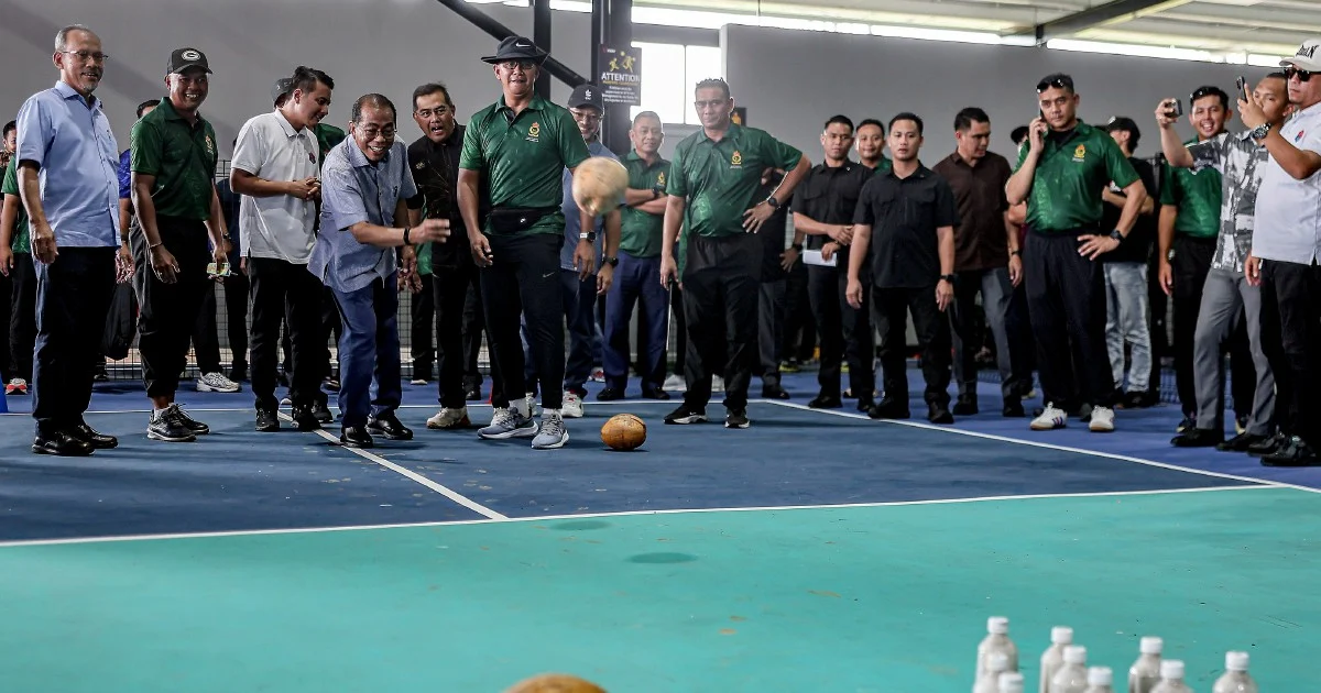 BN's Blend of Seasoned Leaders and New Talent Key to Johor Victory, Says Khaled