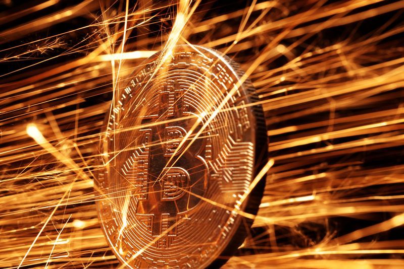 Bitcoin and Crypto Stocks Rally as Trump Backs Clarity Act for Digital Assets