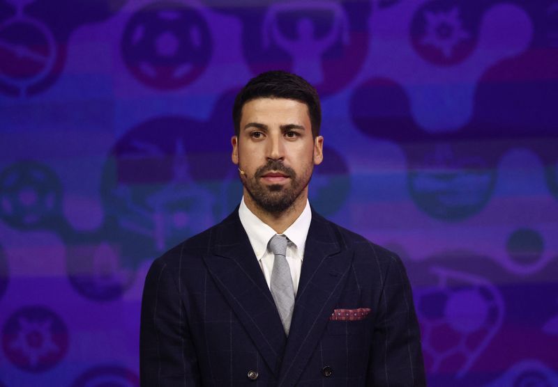 Brothers on Opposite Sides: Khedira Embraces Modern Football's Identity Paradox