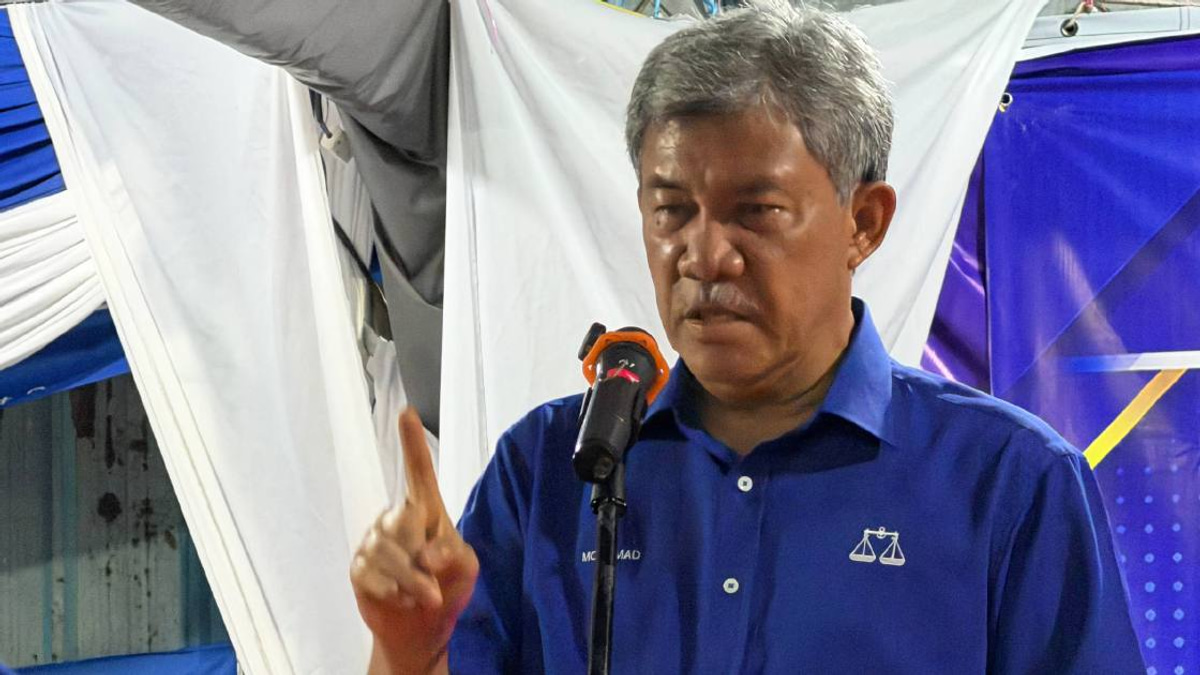 Negri Sembilan BN Chief Warns Voters Against 'Royal Institution' Campaign Narratives