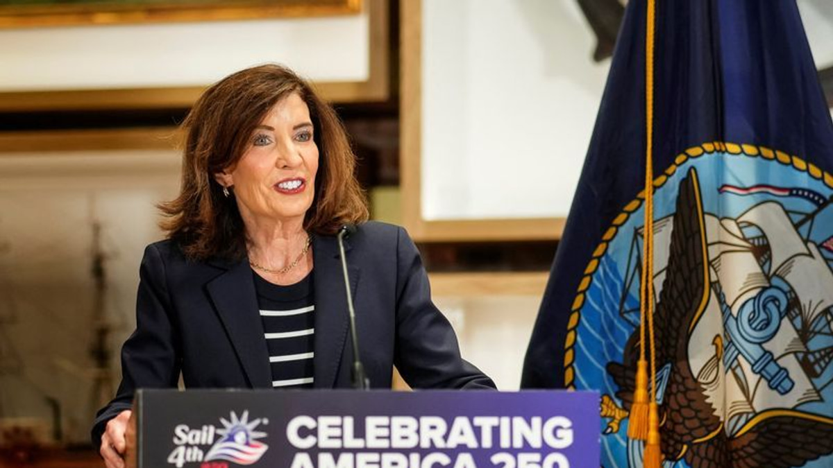 New York Imposes One-Year Data Center Moratorium, Signalling Growing Push-Back Against AI Infrastructure Boom
