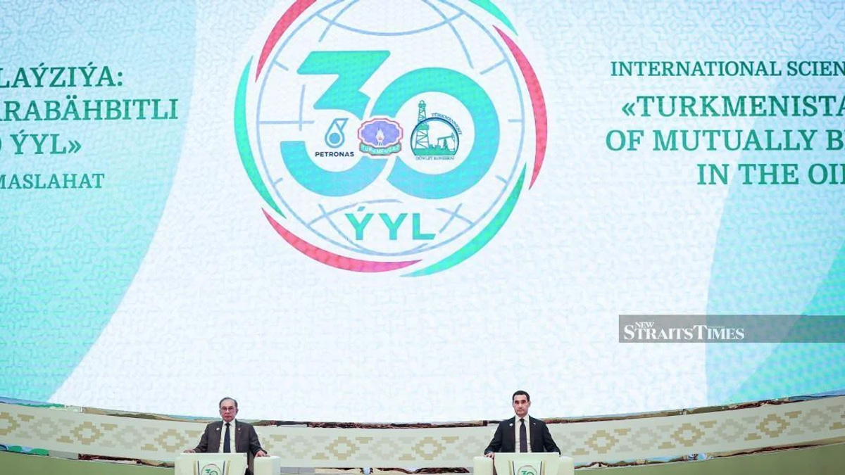 Anwar charts new energy partnerships as Malaysia diversifies oil and gas supplies