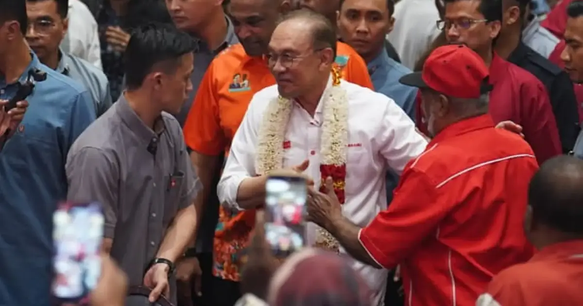 Anwar Takes Direct Control of Issues Affecting Indian Community