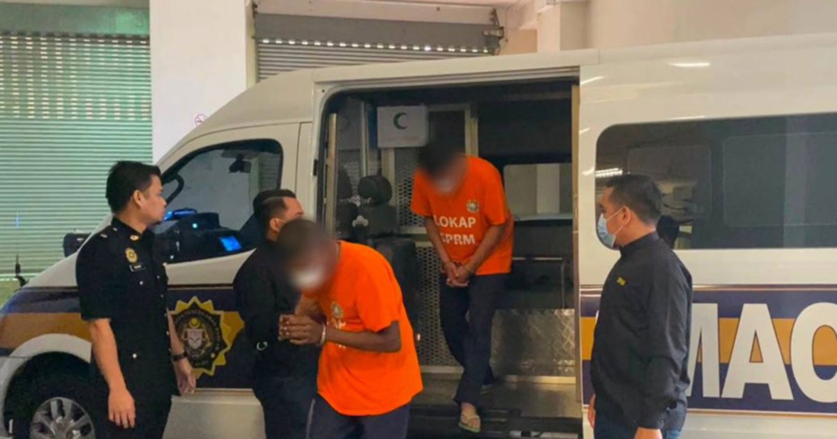 Two Highway Patrol Officers Detained Over Traffic Bribery Allegations on East Coast Expressway