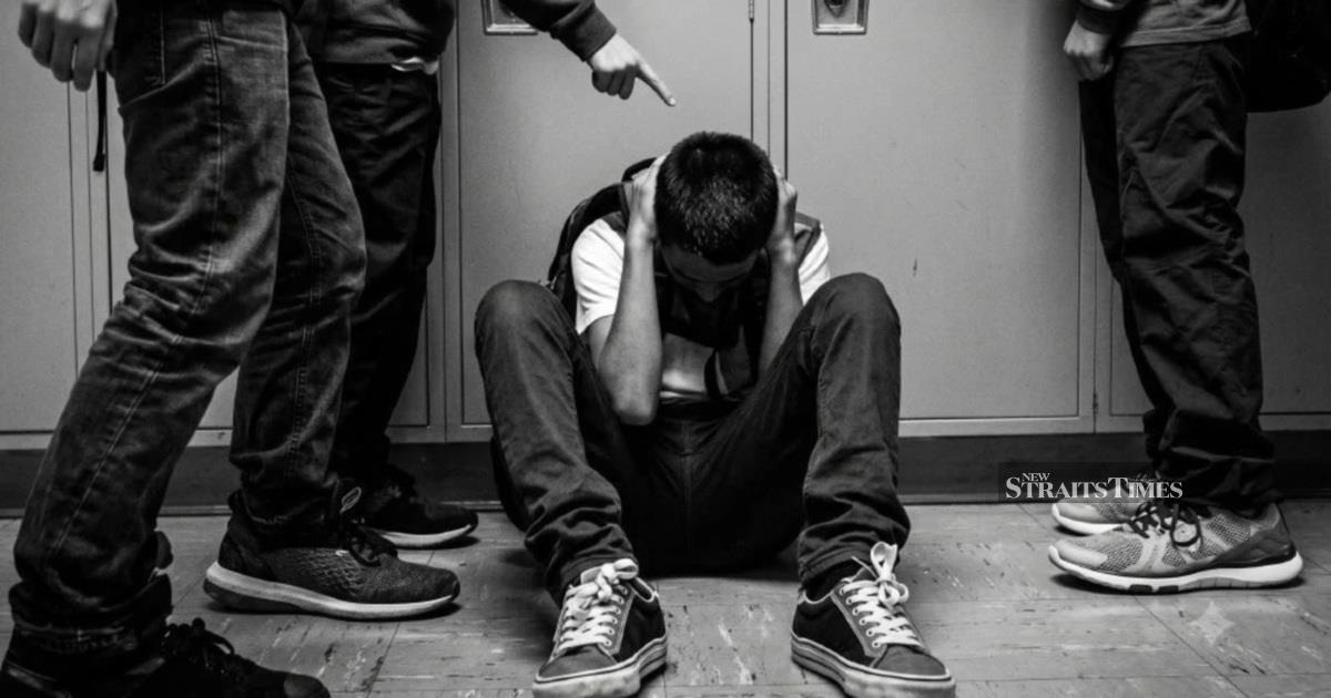 Police Investigate Bullying Incident at Shah Alam Secondary School; 17-Year-Old Released on Bail