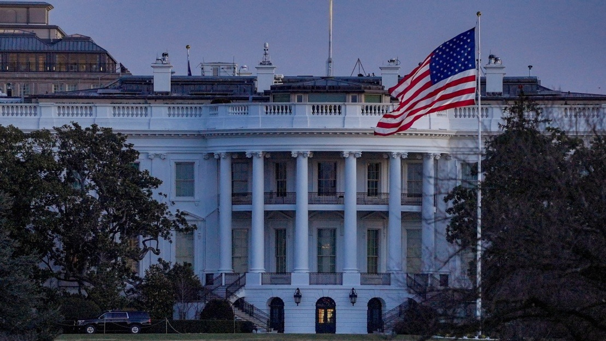 US Secret Service Confronts 'Heightened Threat Environment' Protecting Trump and Other Leaders