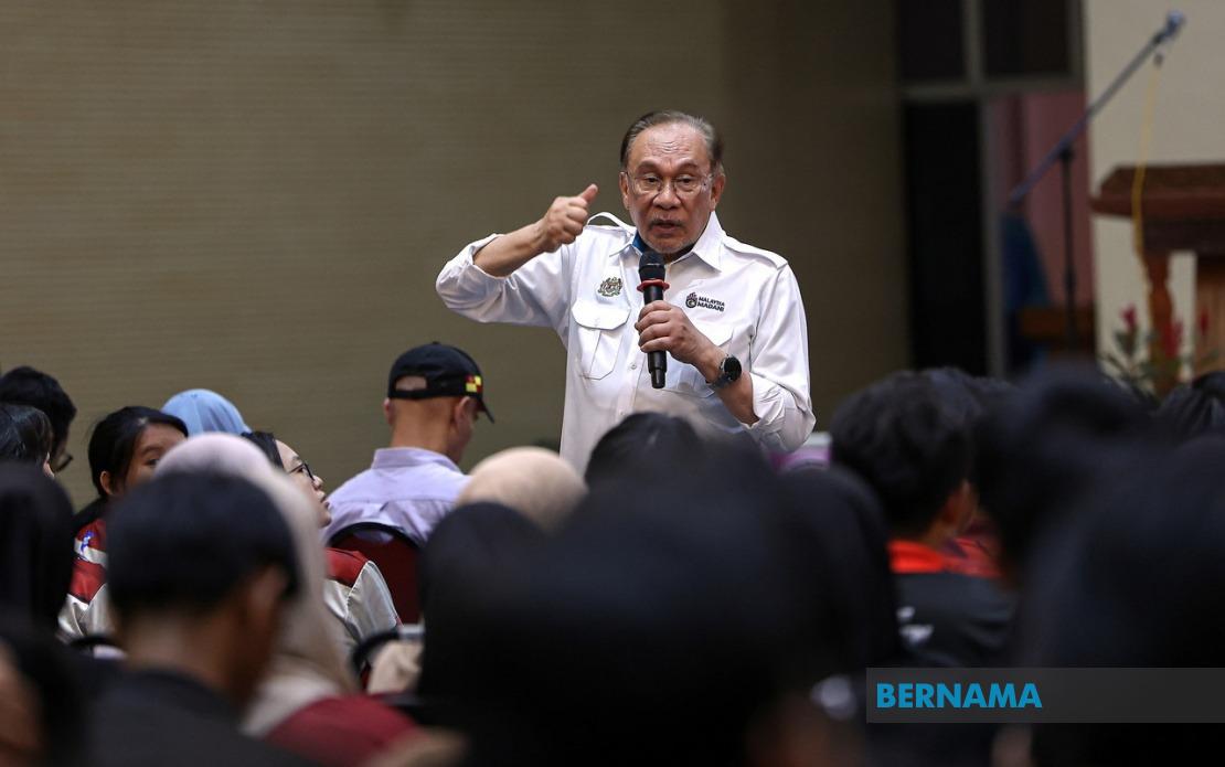 Merit and Need Both Drive Matriculation Intake, Says PM Anwar