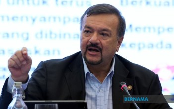 Malaysia's Economy Accelerates to 5.6% Growth in 2025 Amid Global Turmoil