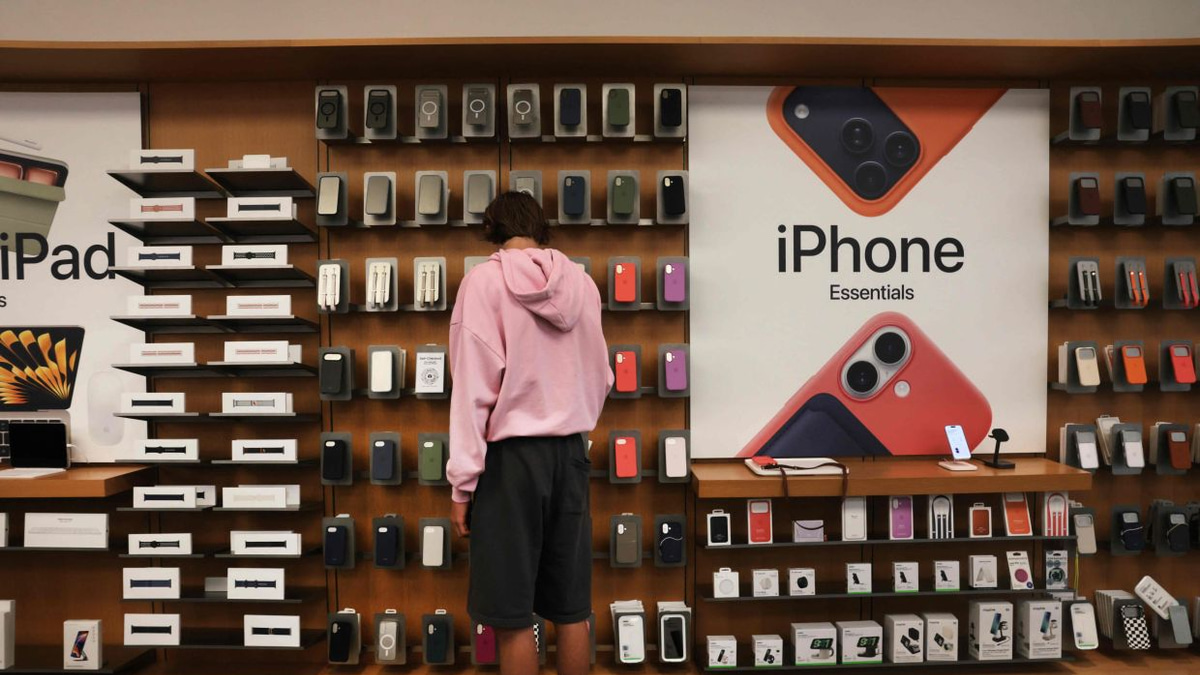 Apple and OpenAI's Bitter Patent Fight Signals Deeper Tensions in Silicon Valley's War for AI Talent