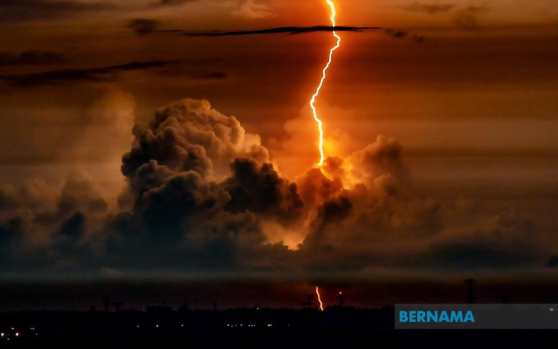 Seven Malaysian States Braced for Thunderstorms and Heavy Downpours Until Tonight