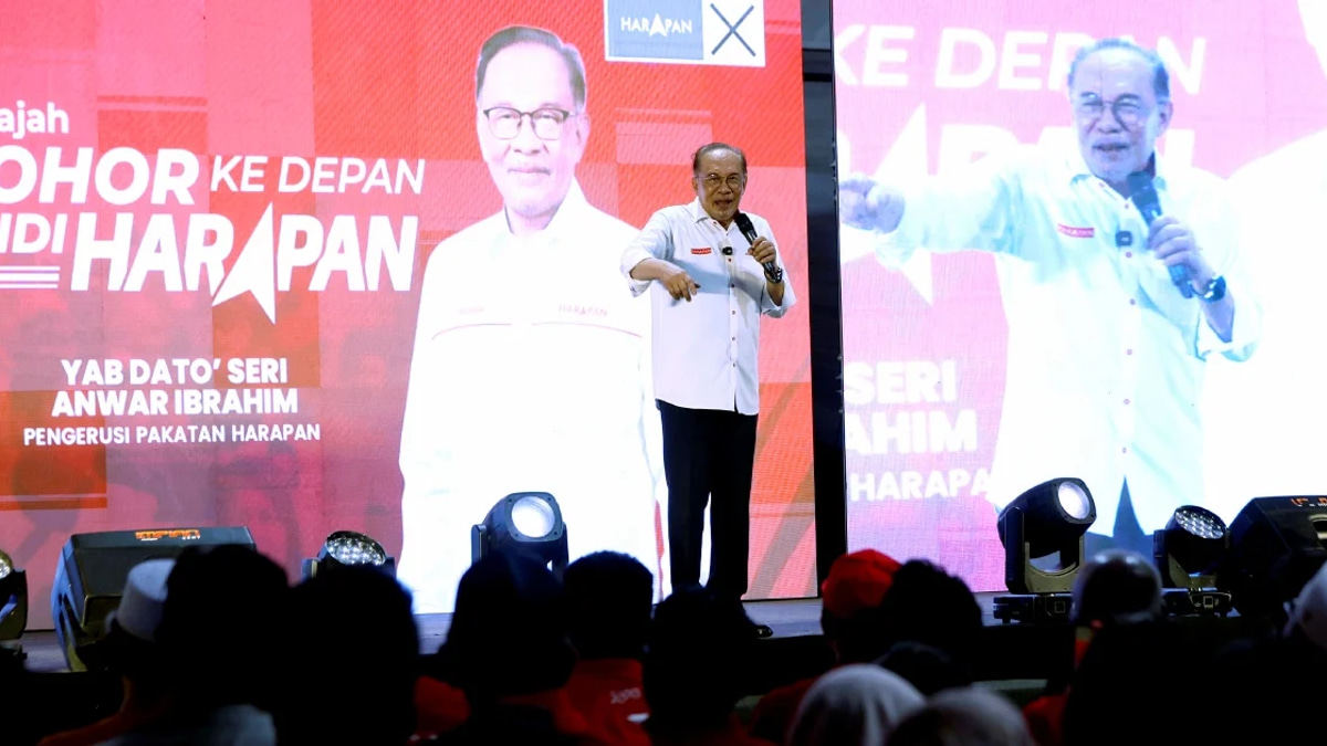 Anwar Accuses BN of Dissolving Johor Assembly to Reclaim Political Dominance