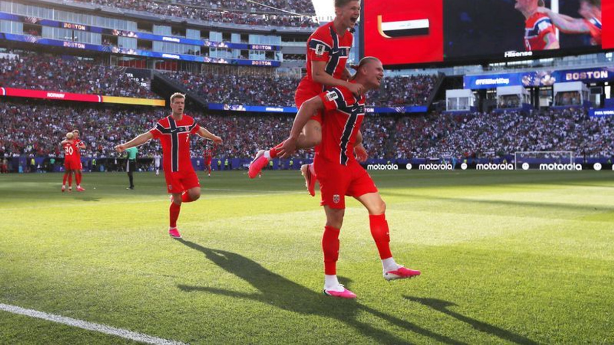 Haaland Heralds Norway's World Cup Return with Clinical Double Against Iraq