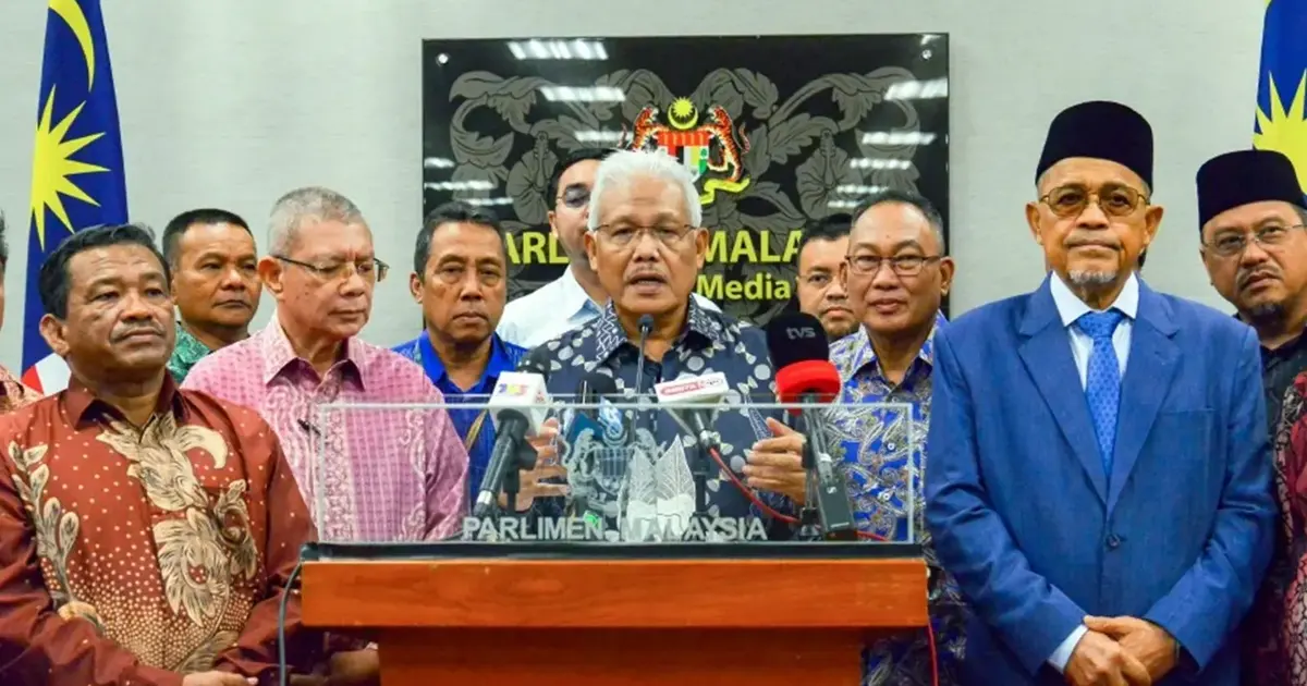 Hamzah Challenges Government Over Azam's NFCC Adviser Role Amid Investigations