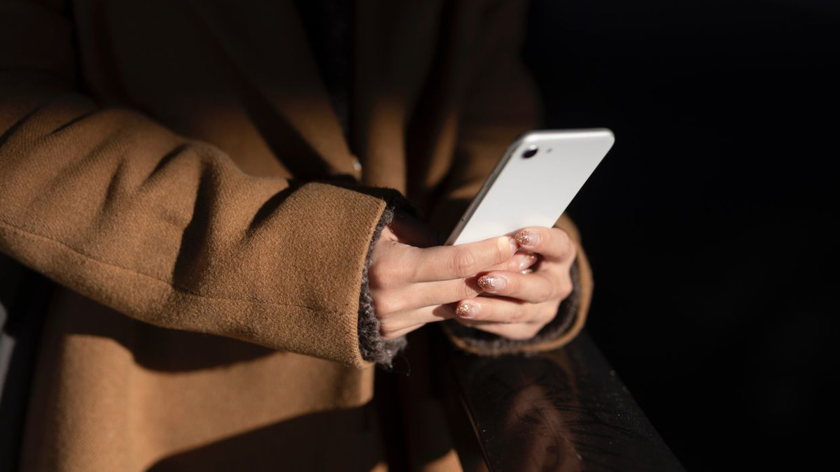EU Tightens Grip on AI Deepfakes and Cyber Threats as Enforcement Begins
