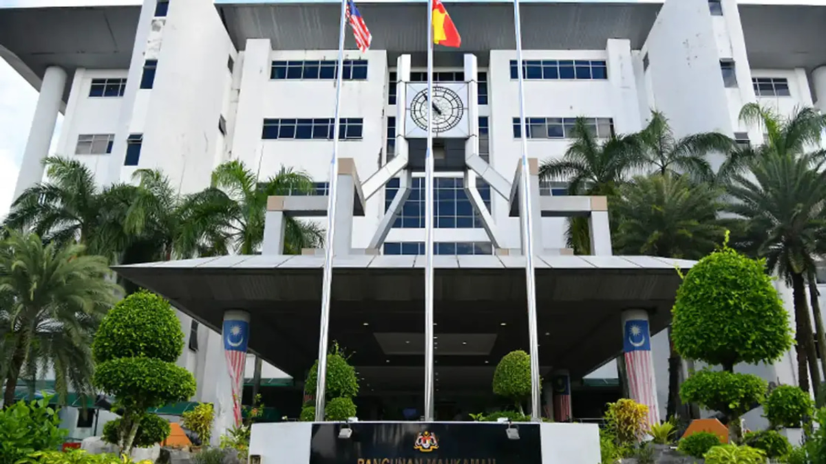 Teen Accused in Bandar Utama School Murder Directed to Mount Defence