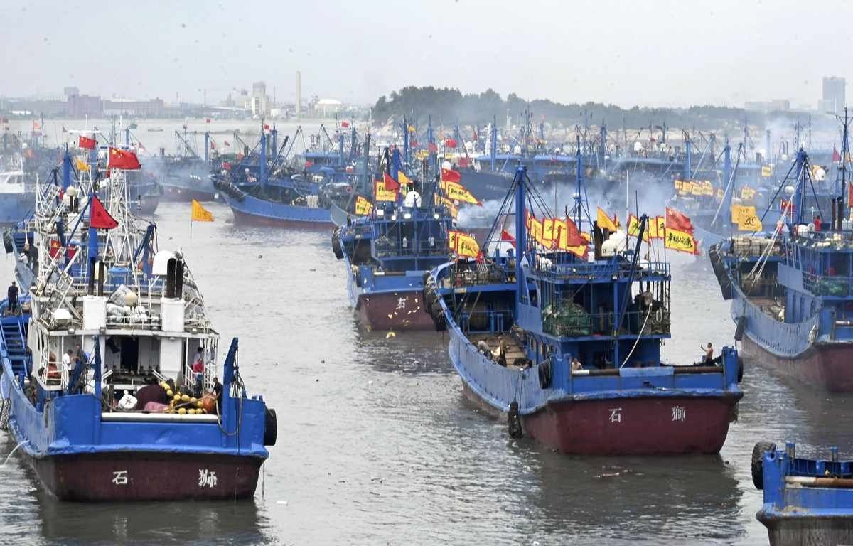 China Lifts East China Sea Fishing Ban as Tokyo Braces for Renewed Tensions