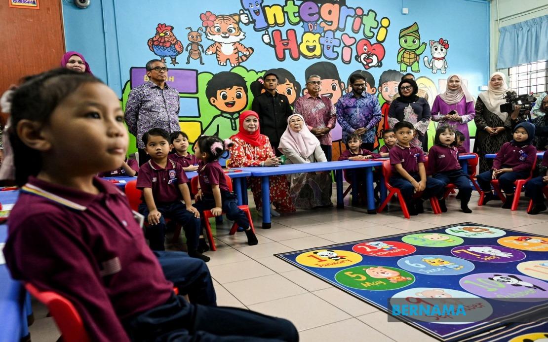 Queen Zarith Sofiah Launches Children's Integrity Module to Shape Malaysia's Next Generation
